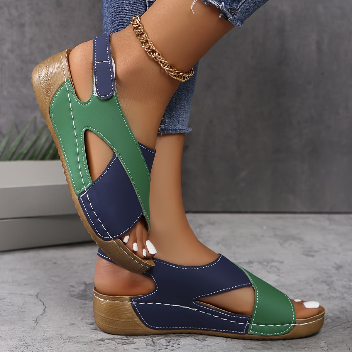 Wellness Walk Leather Sandals