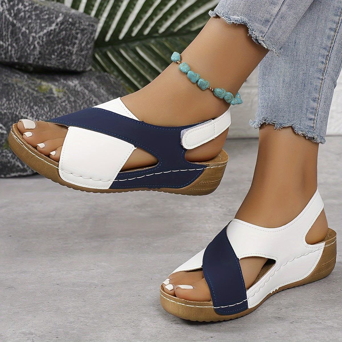 Wellness Walk Leather Sandals