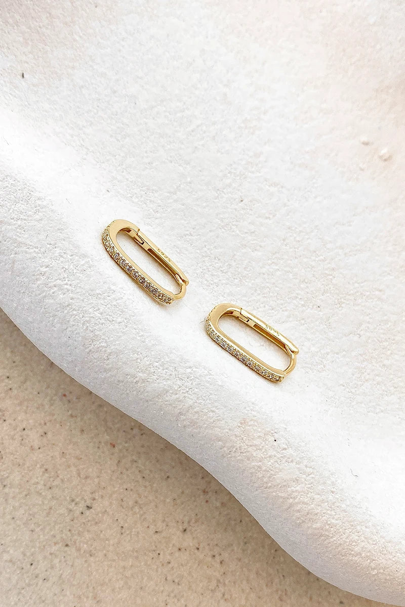 Ashlyn Sleepers Gold Earrings