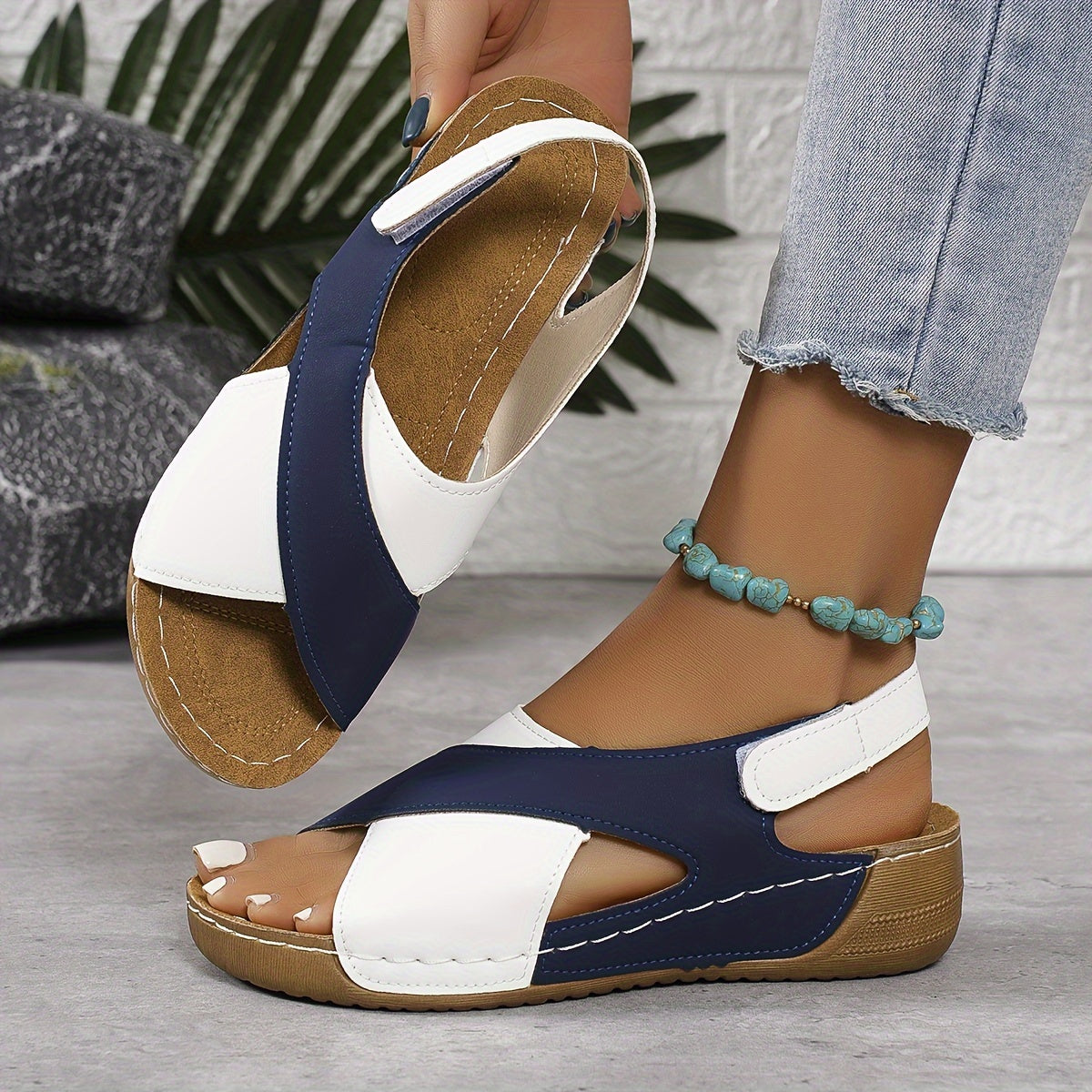 Wellness Walk Leather Sandals