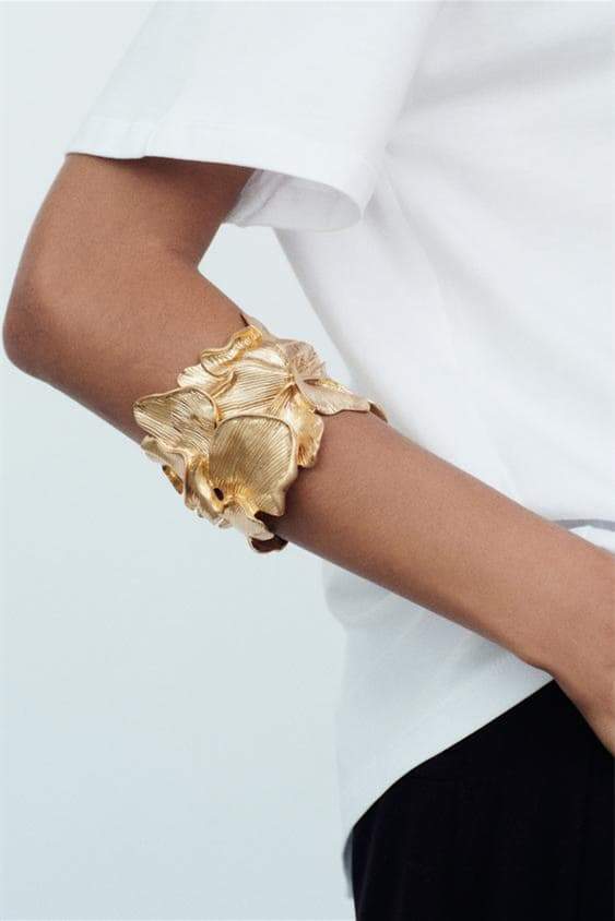 Timeless Flower Bracelet